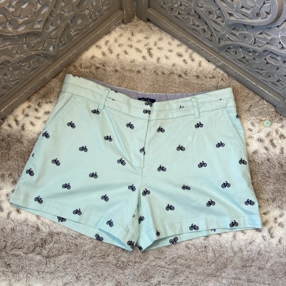 NWT! British Kahaki shorts size 10 mint green navy embroidered bicycle vacation - Picture 12 of 12